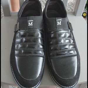 Mens sz12 black fashion show